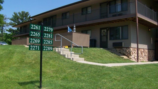 Pine Terrace Apartments