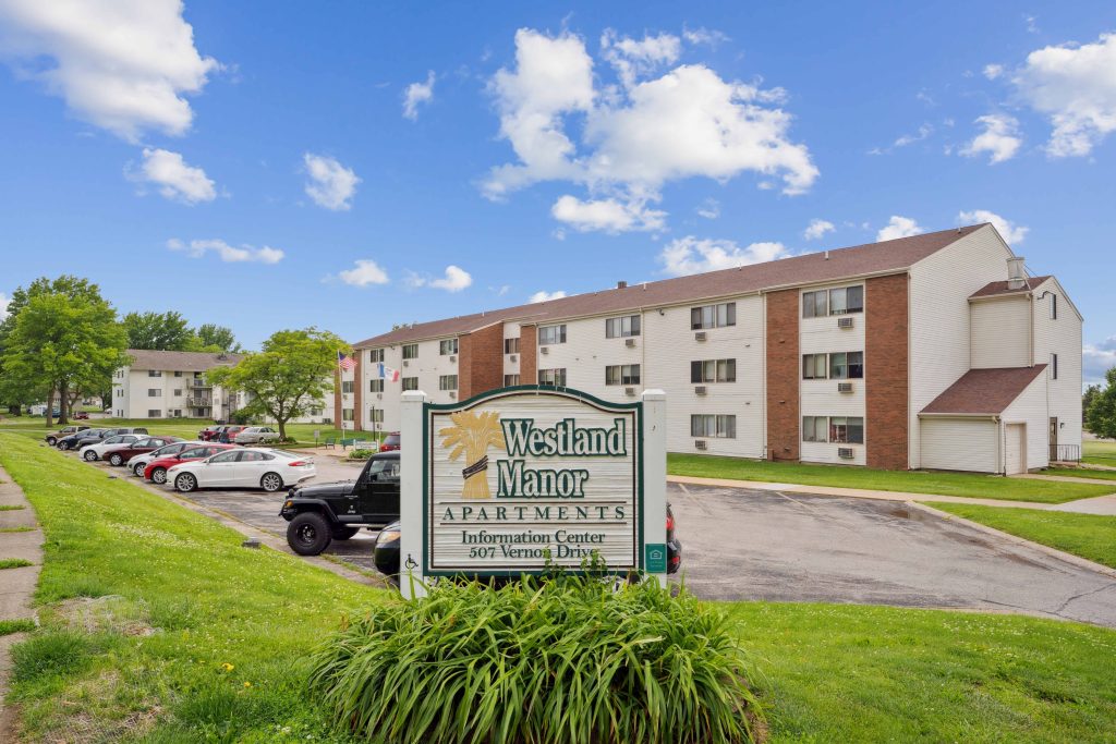 02-704-507-Vernon-St-min