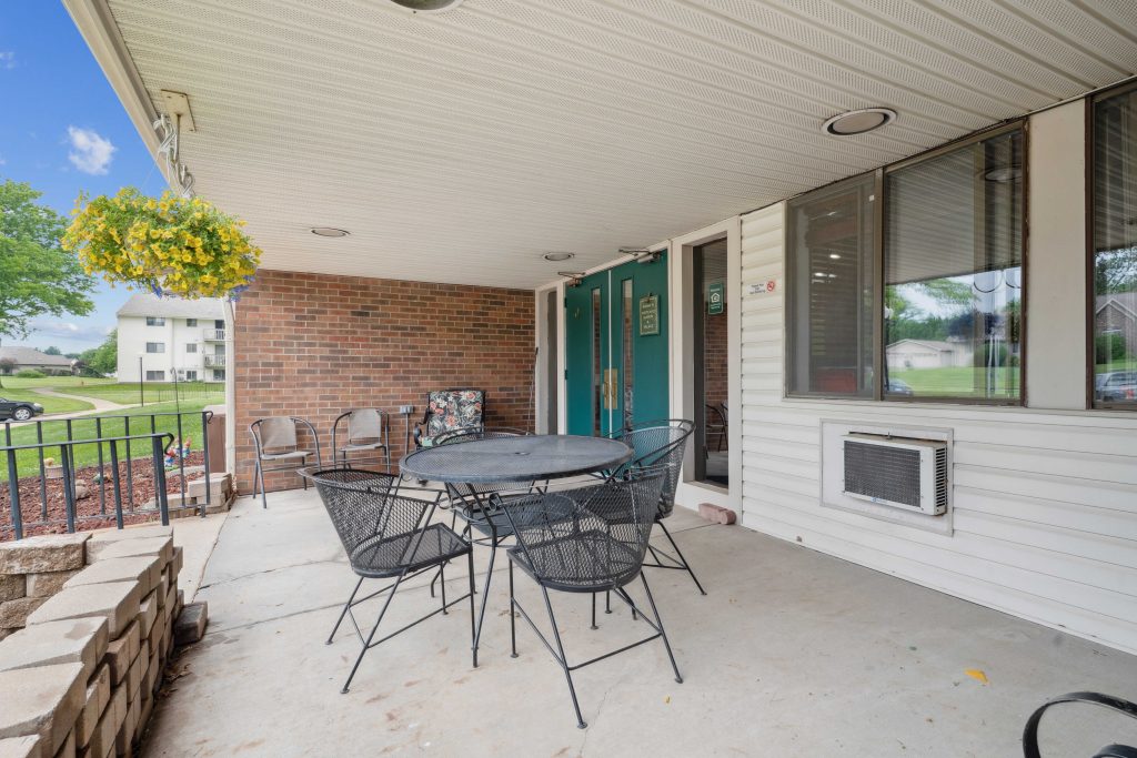 imgonline-com-ua-CompressToSize-wtwGtbHmJrz